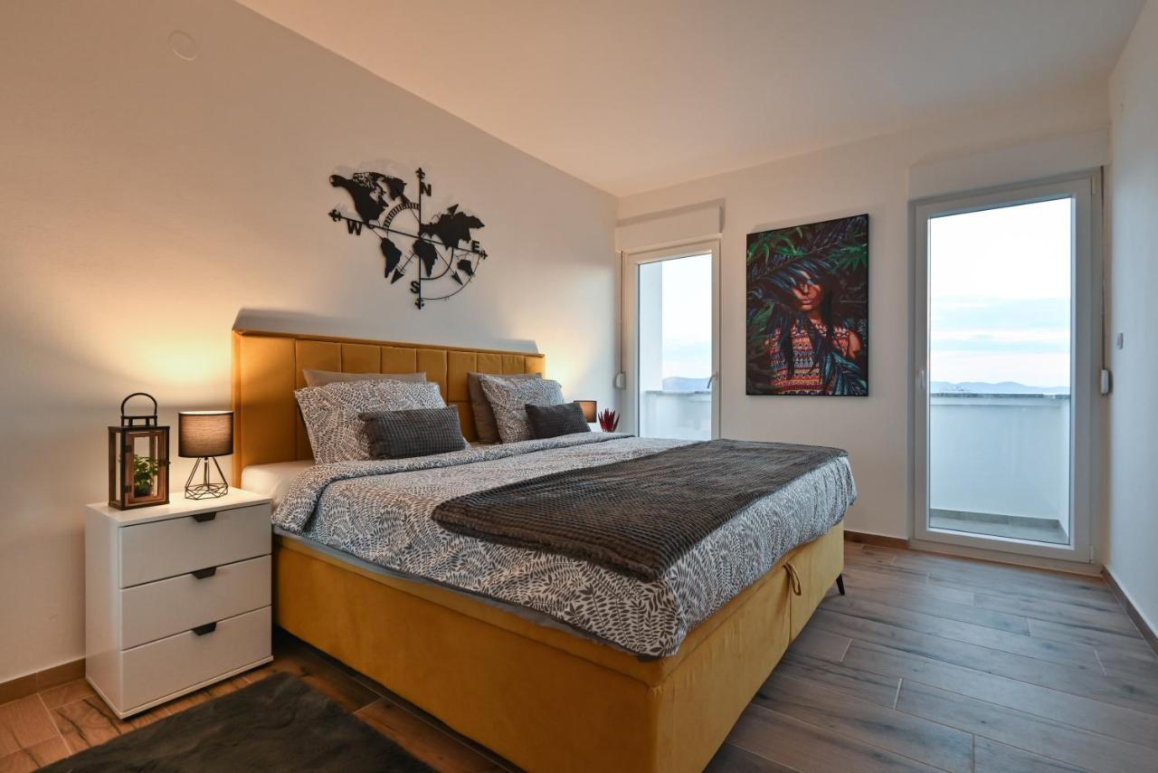 Apartman Nella With Sea Wiew Zadar Exteriör bild
